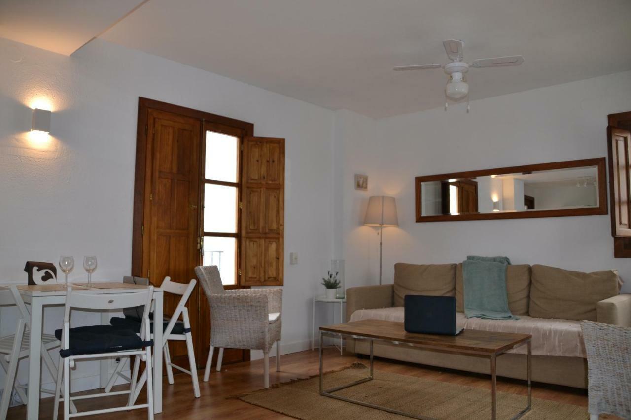 Duquesa Puerto Apartment Манилва Екстериор снимка