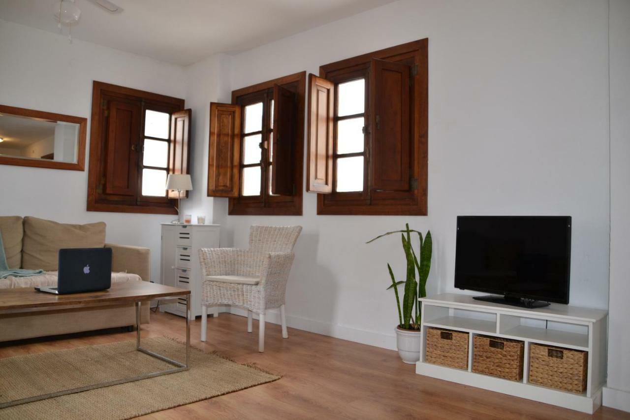 Duquesa Puerto Apartment Манилва Екстериор снимка